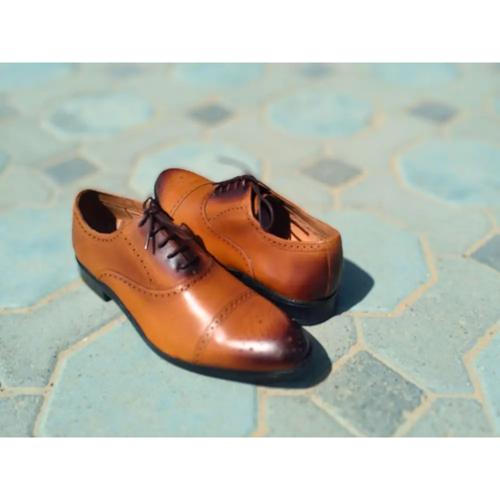 Oxford Shoes Genuine Leather Captoe brogue Brown - Rambler Shoes FZE
